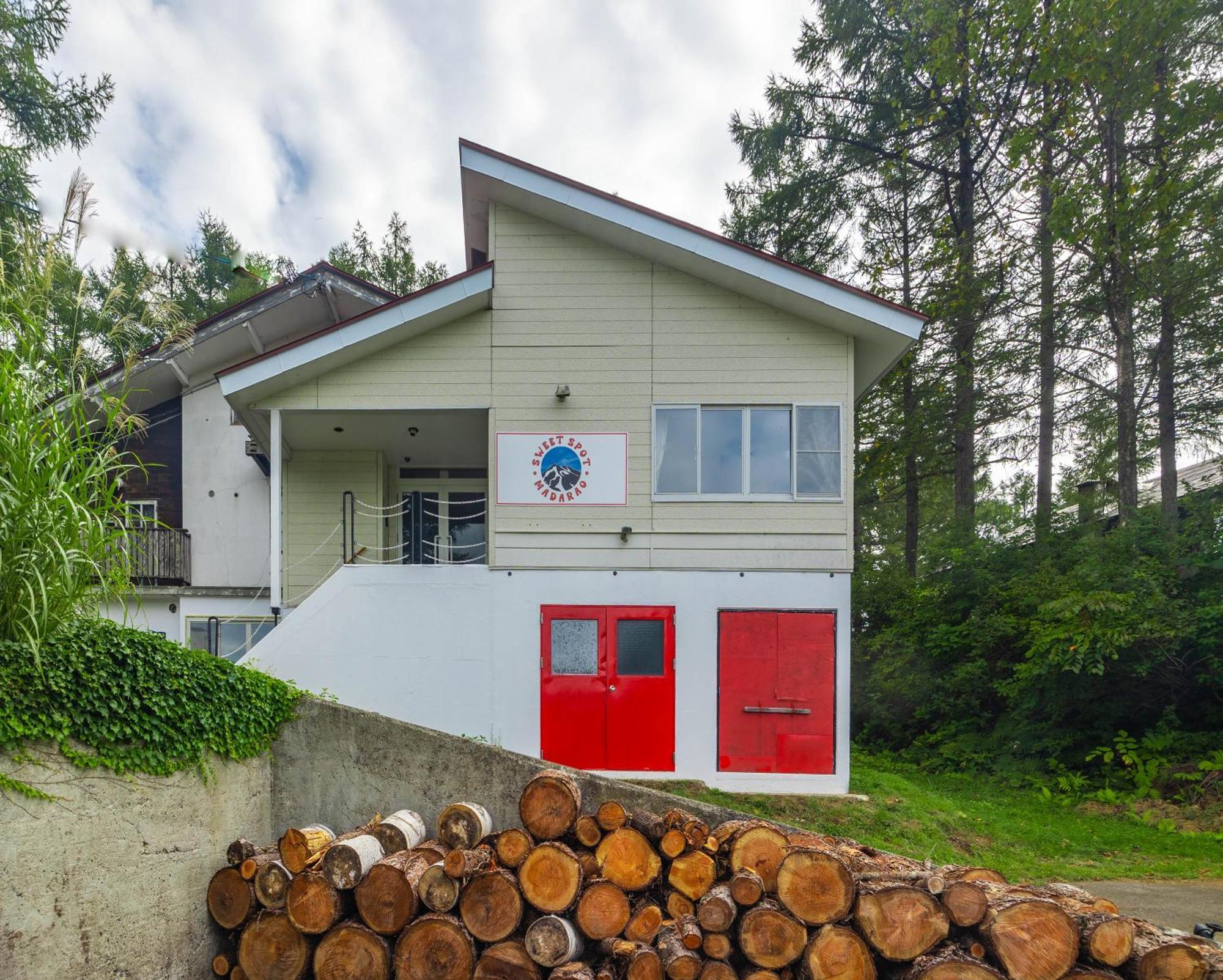 Bed and Breakfast Sweet Spot Madarao Iiyama Esterno foto